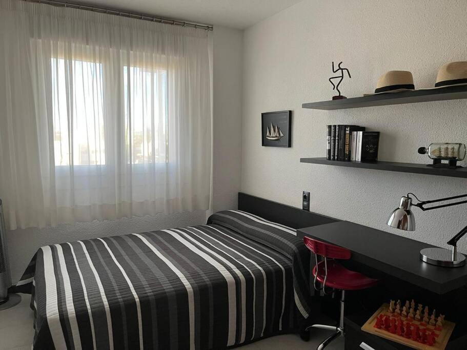 Apartamento En Benicassim. Buitenkant foto